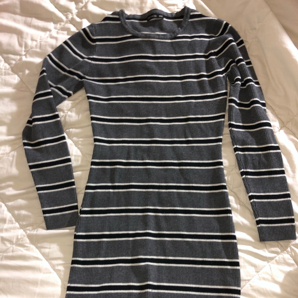 long sleeved knit dress